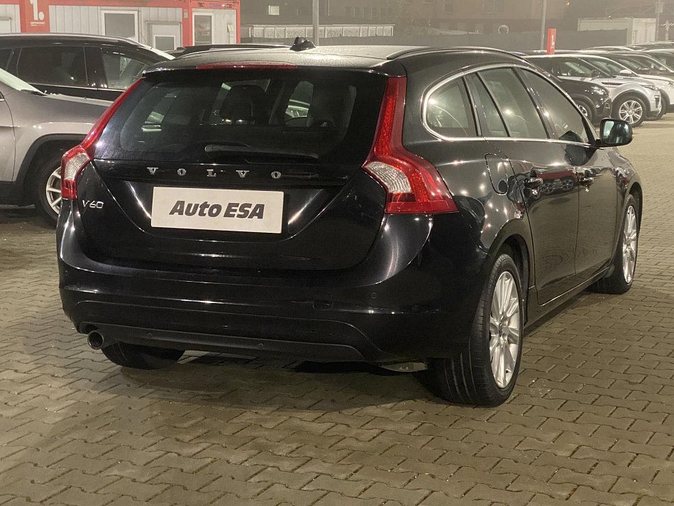 Volvo V60 1.6D 