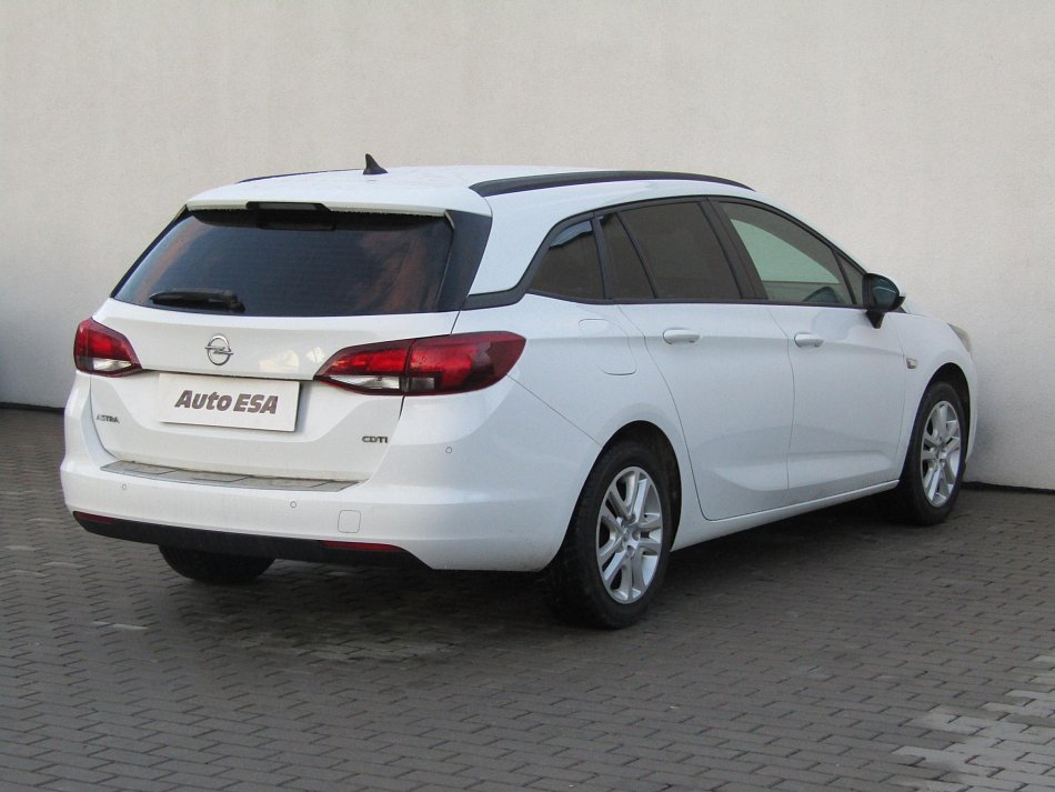 Opel Astra 1.6CDTi 
