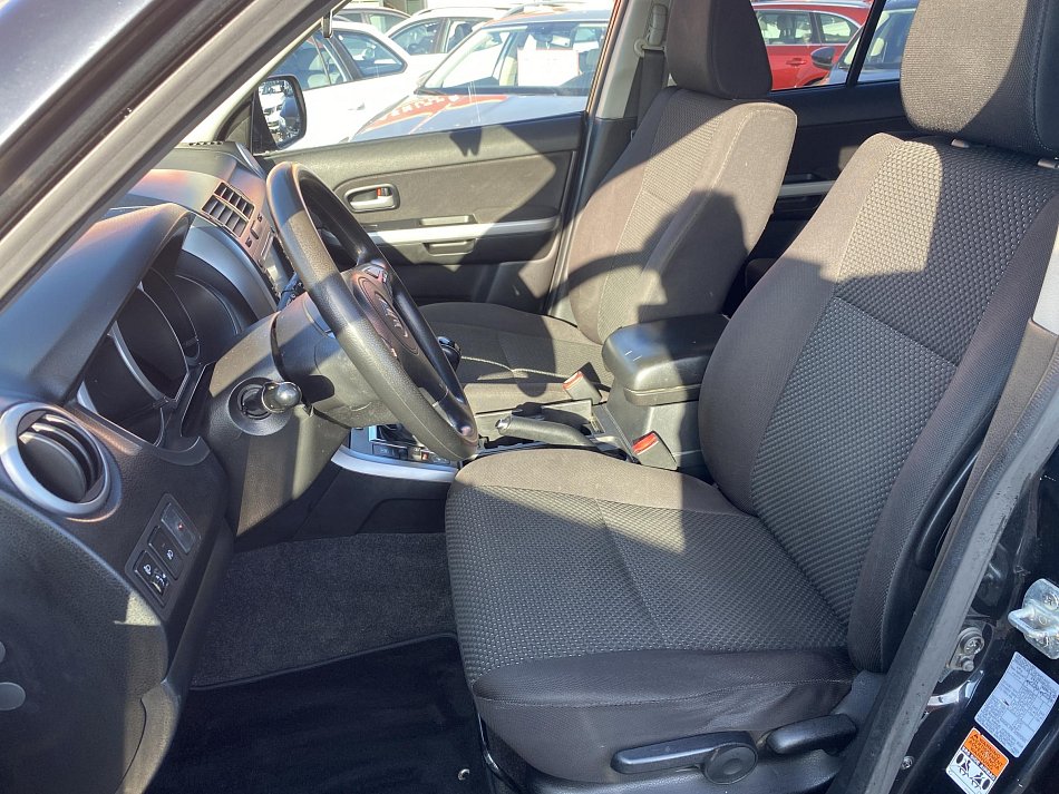 Suzuki Grand Vitara 2.4i  4x4