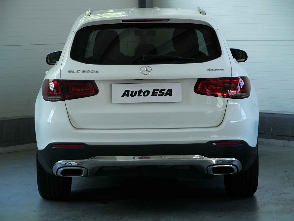 Mercedes-Benz GLC 2.0d  200d 4Matic