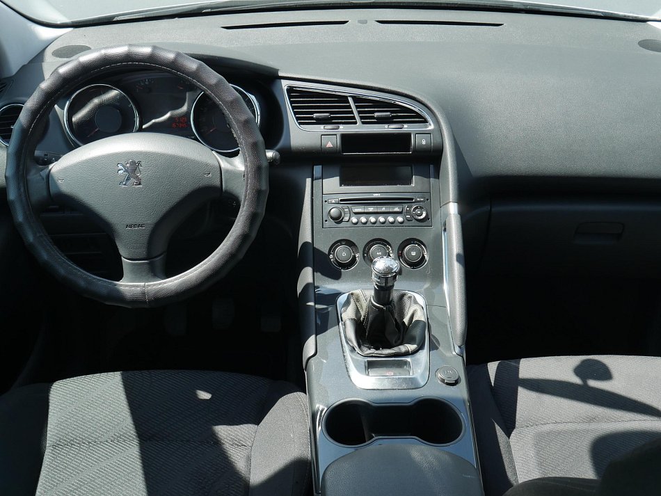 Peugeot 3008 1.6 VTi 