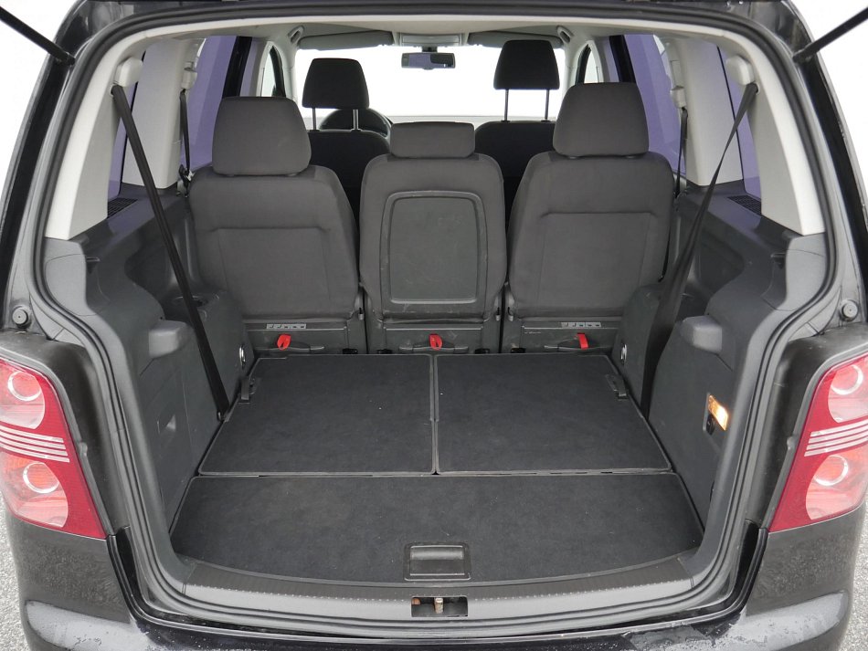 Volkswagen Touran 1.4 TSi 