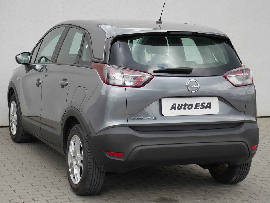 Opel Crossland X 1.2 i 