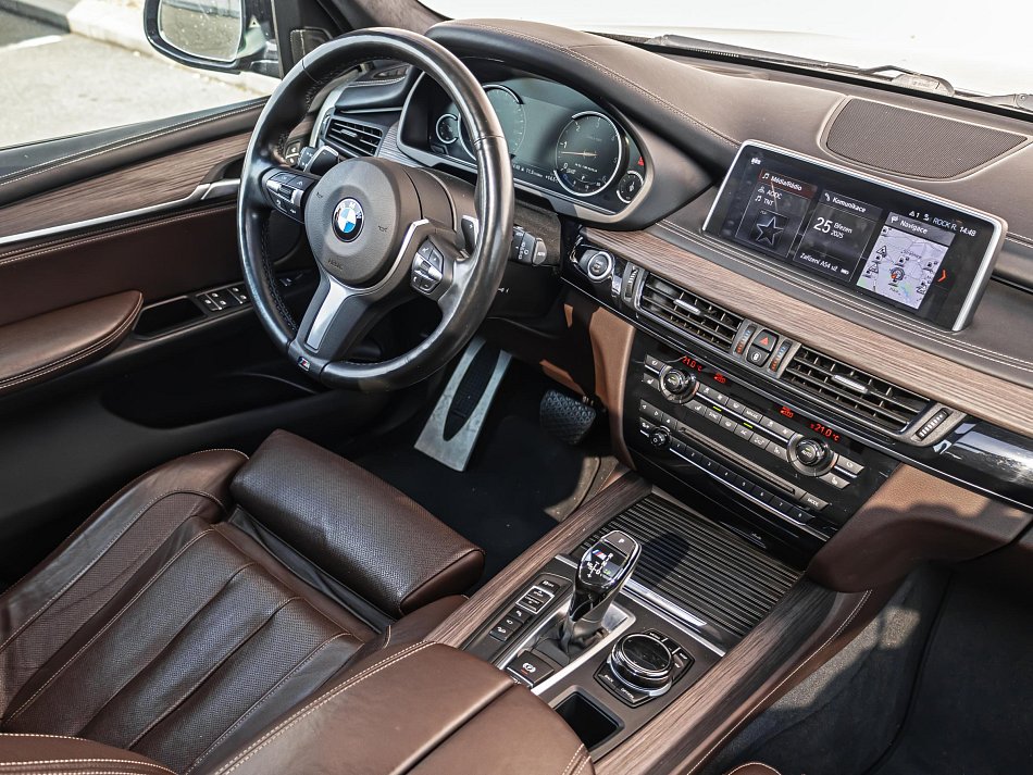 BMW X5 3.0 D M Paket M50d xDrive