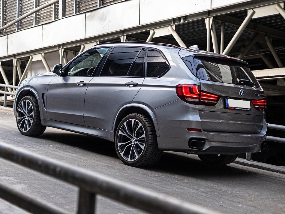 BMW X5 3.0 D M Paket M50d xDrive