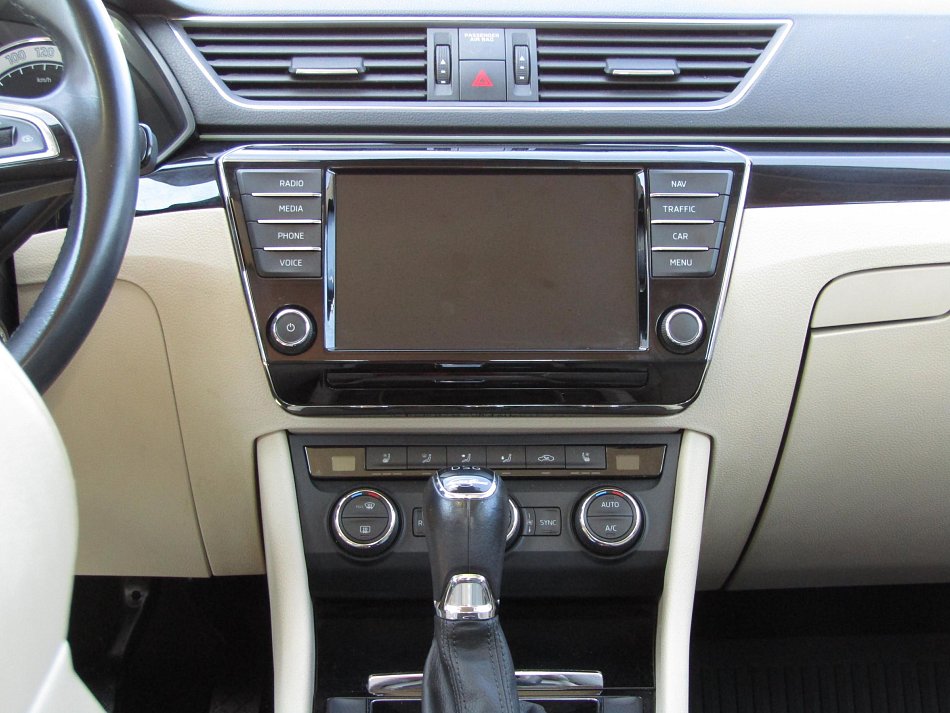 Škoda Superb III 2.0TSi L&K 4x4