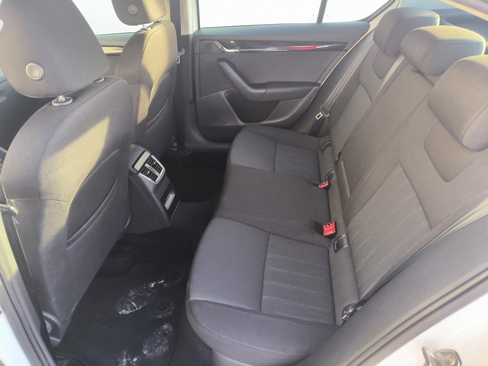 Škoda Octavia III 1.6 TDi 