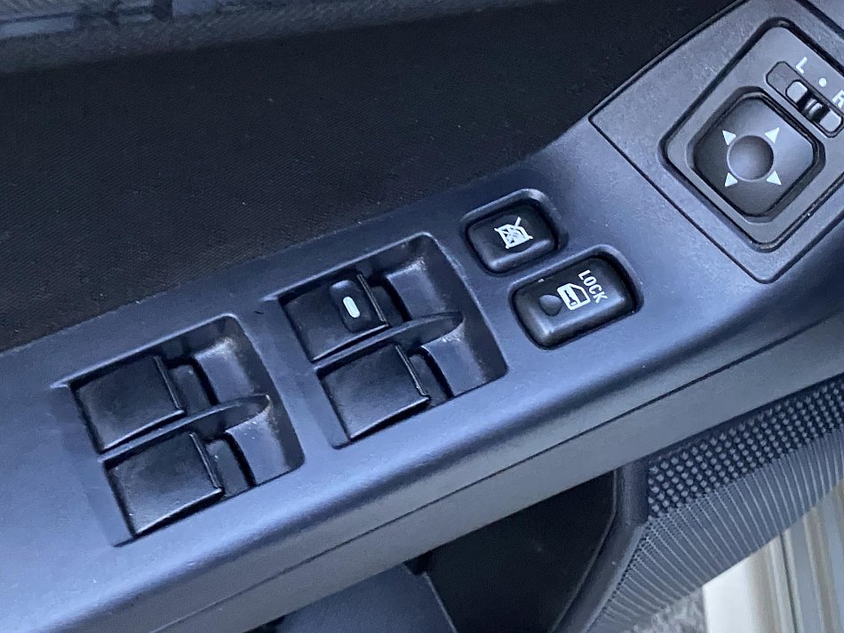 Mitsubishi Lancer 1.8 MiVEC Intense