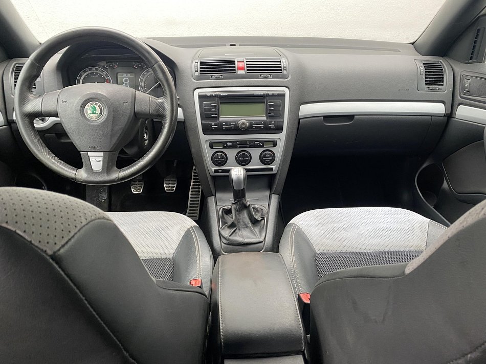 Škoda Octavia II 2.0 TDI 