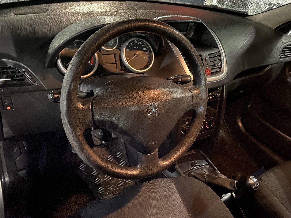 Peugeot 207 1.6HDi 
