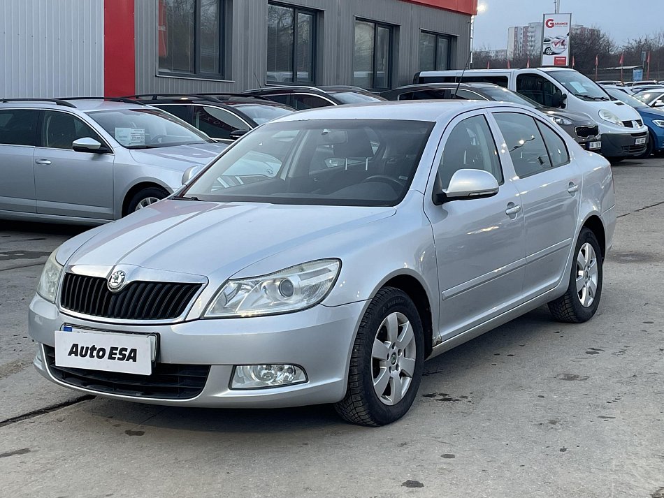 Škoda Octavia II 2.0 TDi Elegance