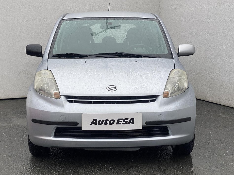 Daihatsu Sirion 1.0i 
