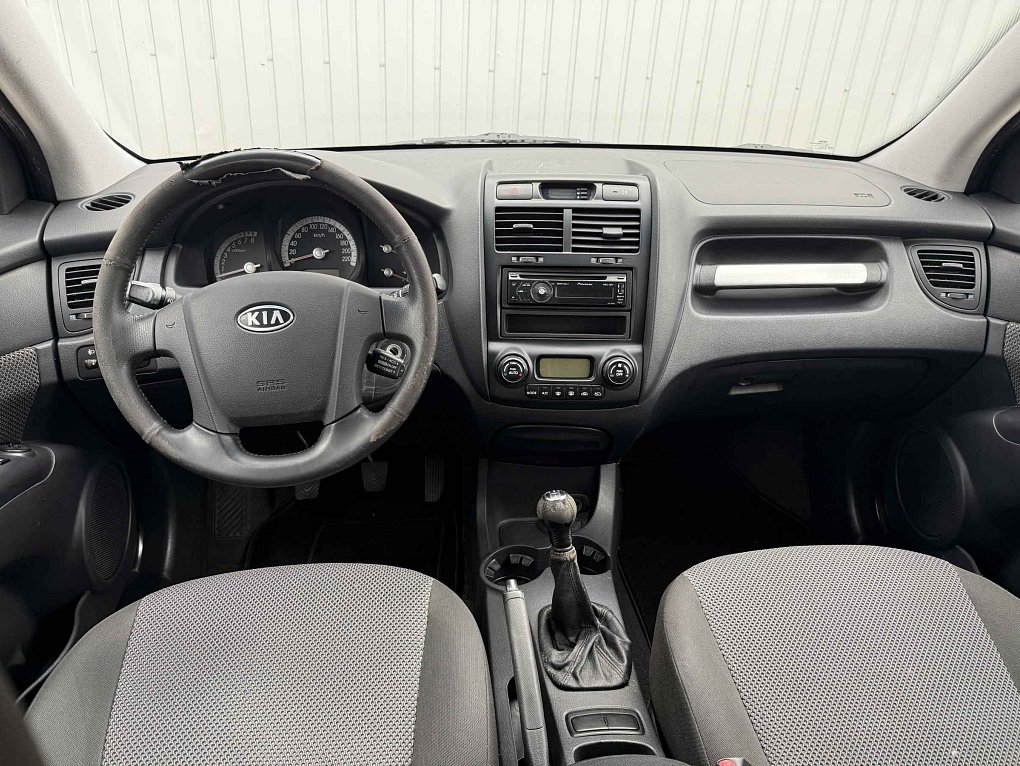 Kia Sportage 2.0 i 