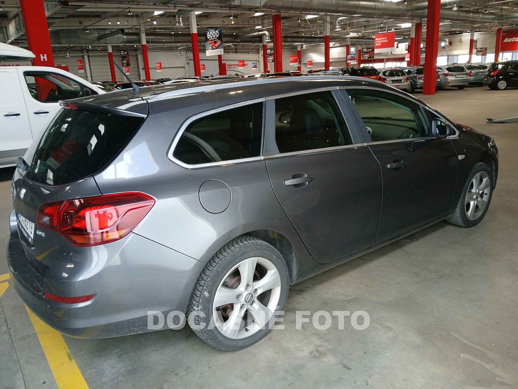 Opel Astra 2.0TDCi 