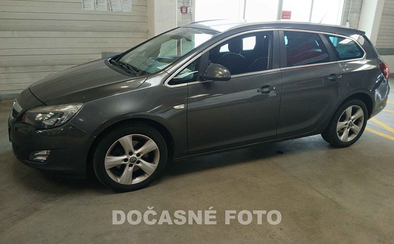 Opel Astra 2.0TDCi 