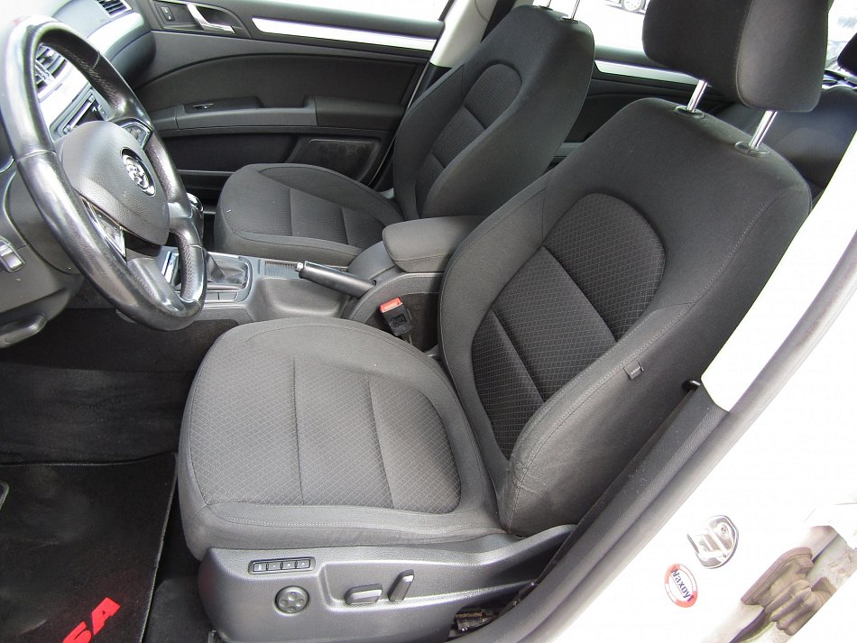 Škoda Superb II 1.6 TDi Ambition