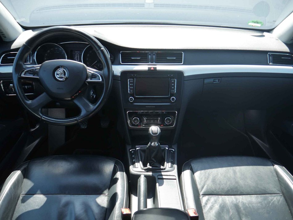 Škoda Superb II 2.0TDi Elegance