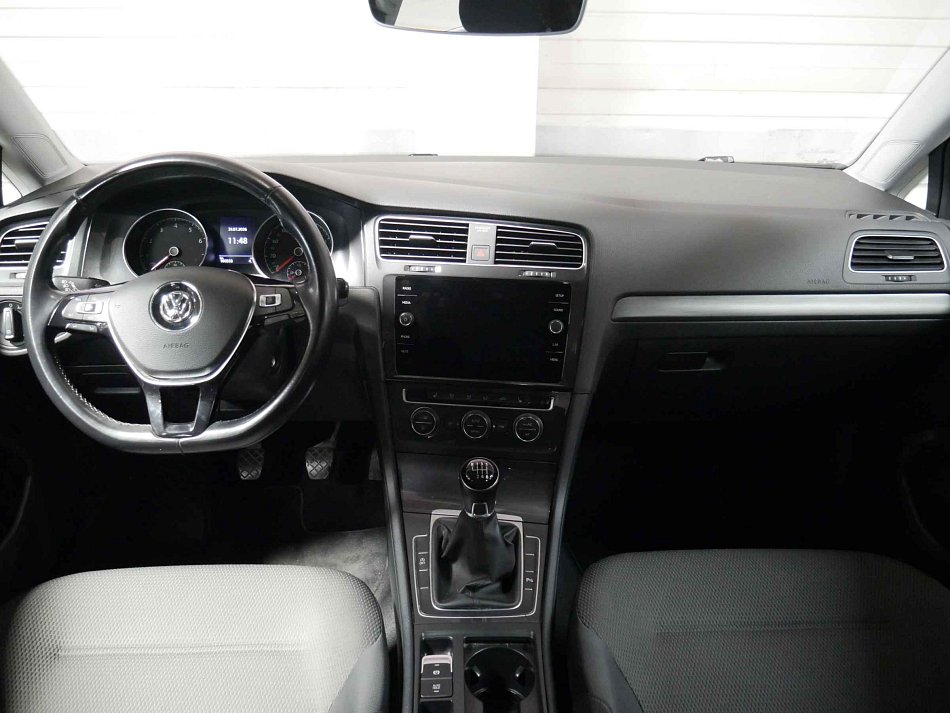 Volkswagen Golf 1.0 TSi Comfortline