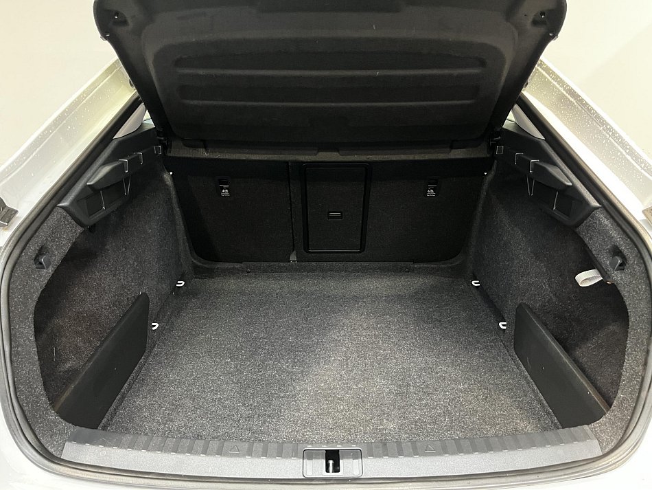 Škoda Octavia IV 2.0TDi Ambition