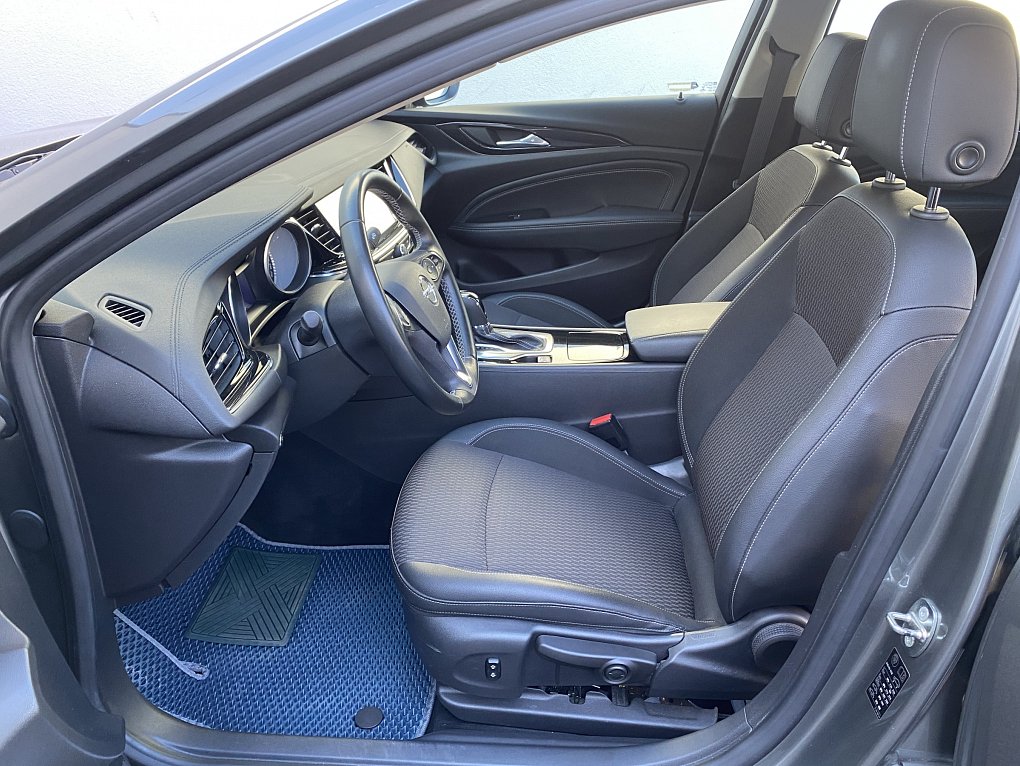 Opel Insignia 2.0 CDTi 