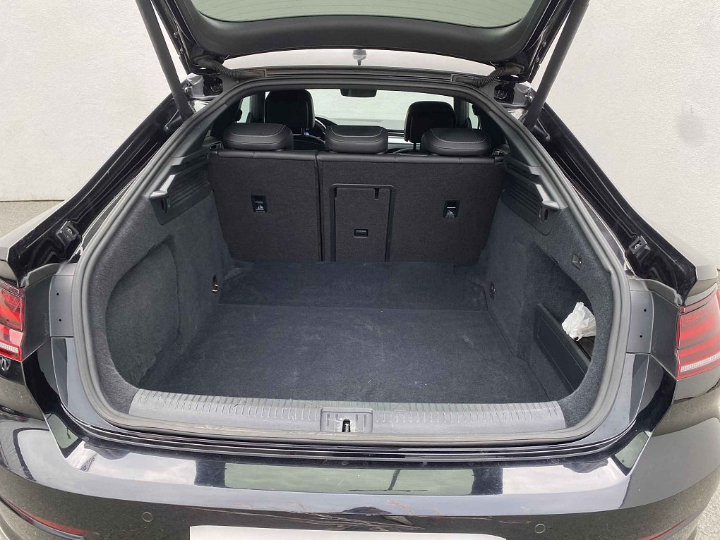 Volkswagen Arteon 2.0 TSi R-Line