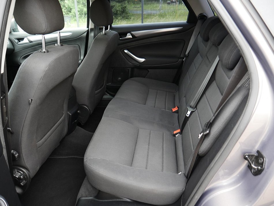 Ford Mondeo 2.0 TDi 