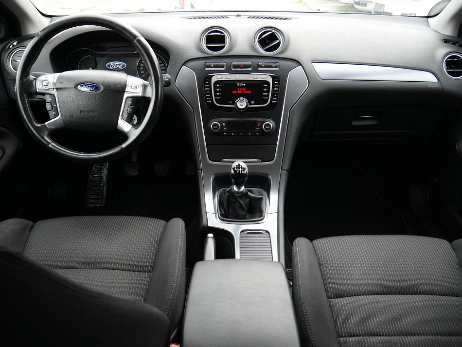 Ford Mondeo 2.0 TDi 