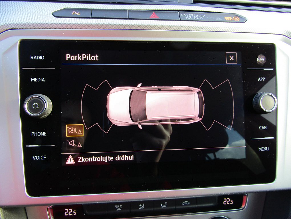 Volkswagen Passat 1.6 TDi 