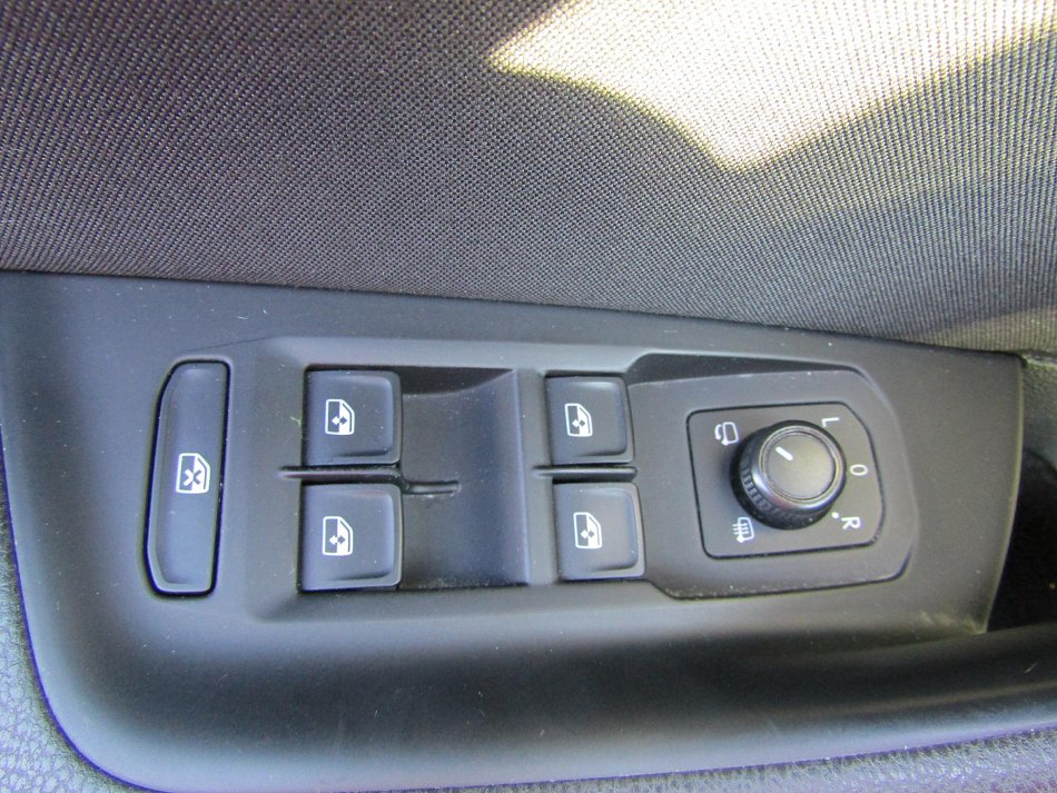 Volkswagen Passat 1.6 TDi 