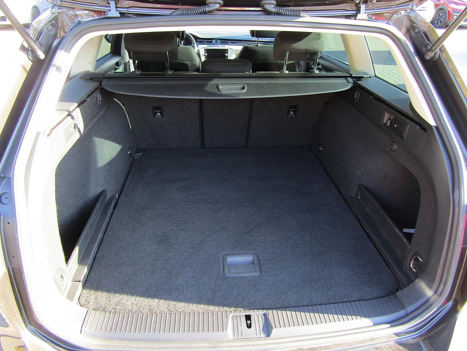 Volkswagen Passat 1.6 TDi 