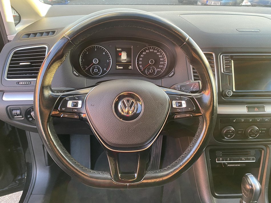 Volkswagen Sharan 2.0TDi 