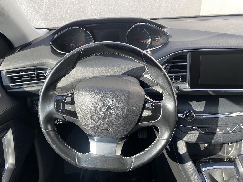 Peugeot 308 1.2PT Style