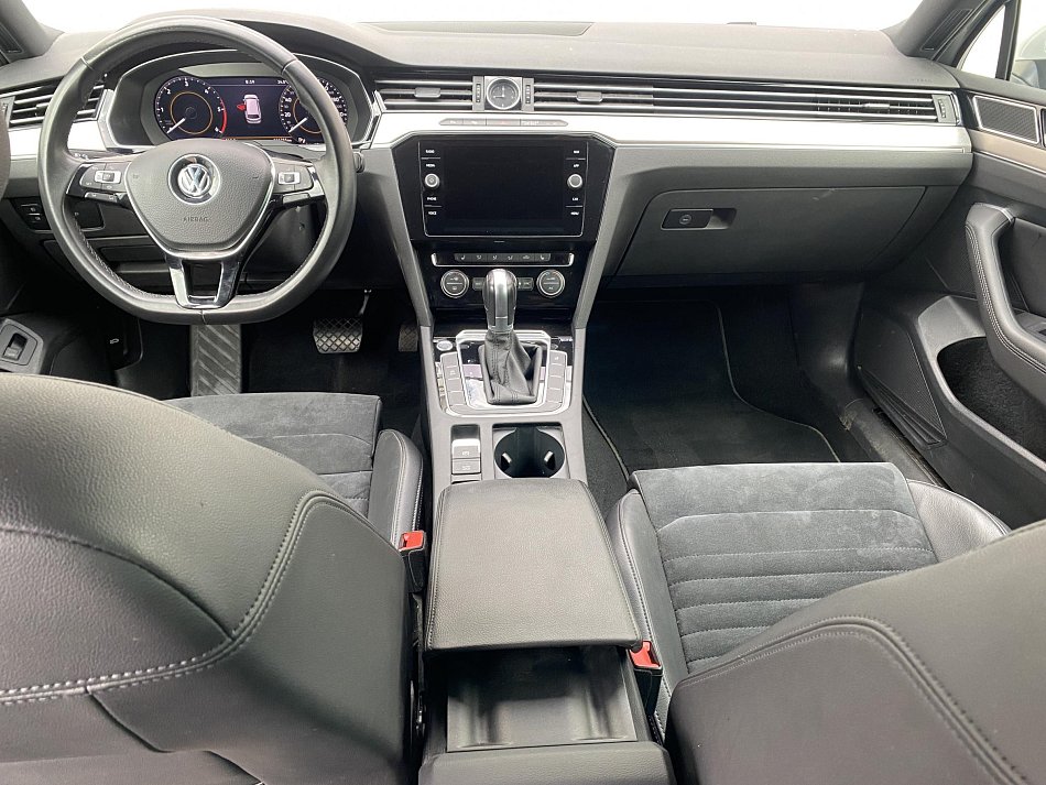 Volkswagen Passat 2.0 TDi Highline