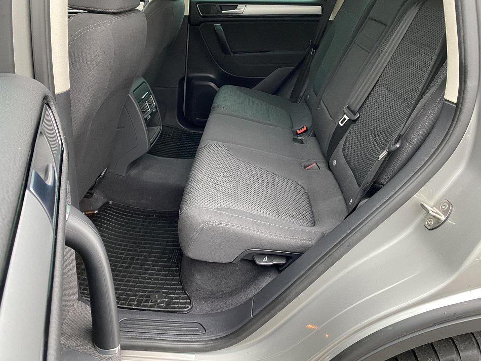 Volkswagen Touareg 3.0 V6  4x4