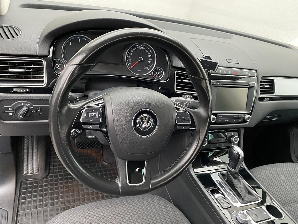 Volkswagen Touareg 3.0 V6  4x4