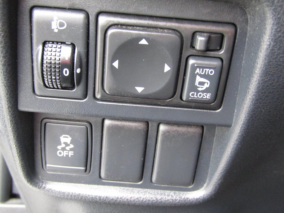 Nissan Juke 1.6 i 