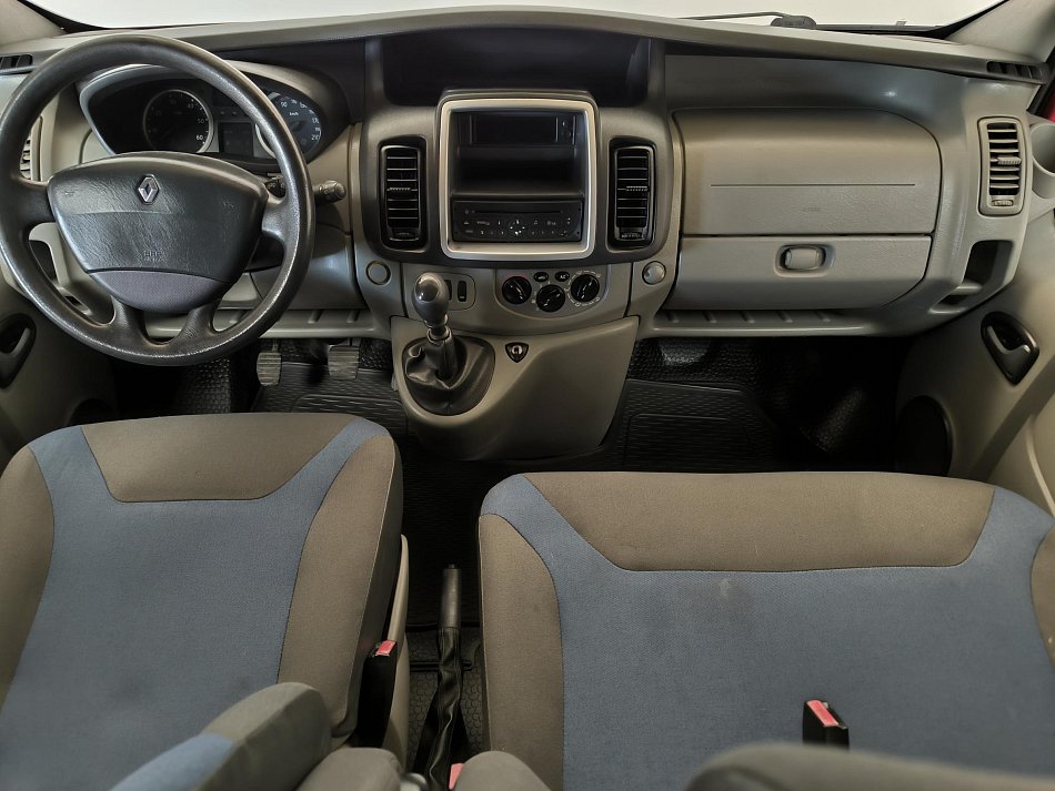 Renault Trafic 2.0dCi  9míst