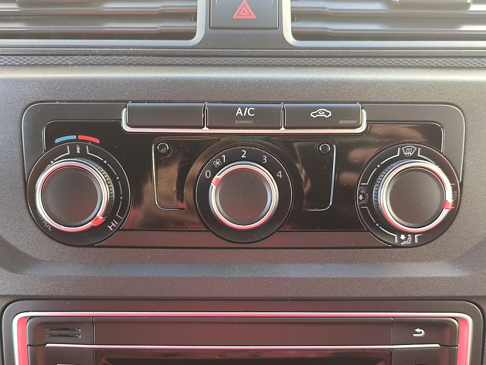 Volkswagen Caddy 1.4TGi  MAXi DÍLNA