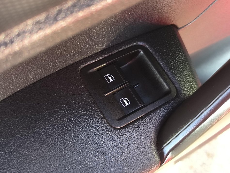 Volkswagen Caddy 1.4TGi  MAXi DÍLNA