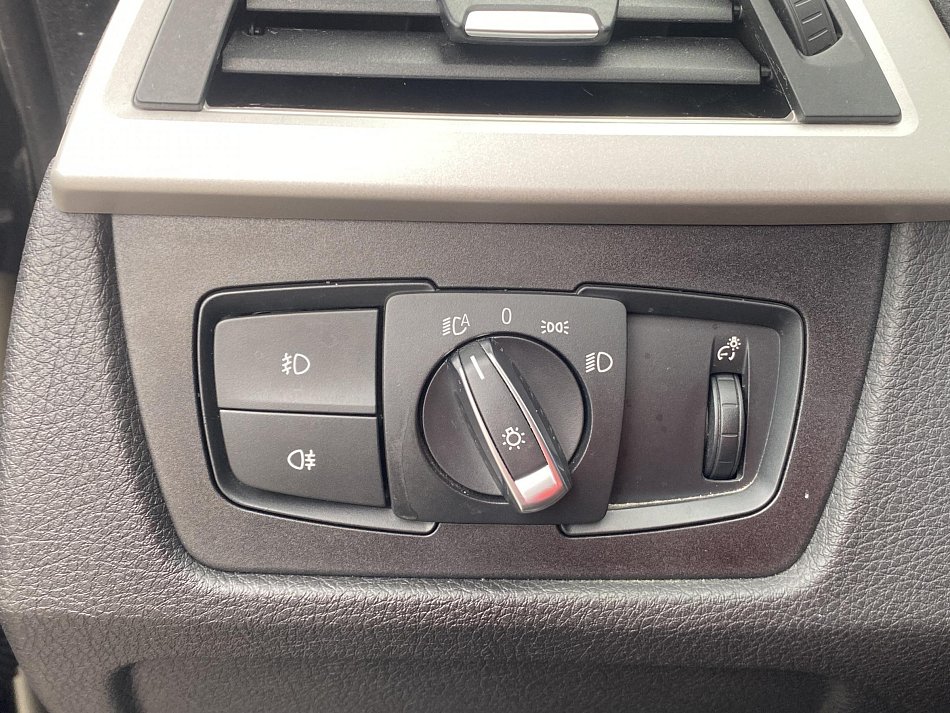 BMW Řada 3 2.0  Gran Turismo 330i xDrive