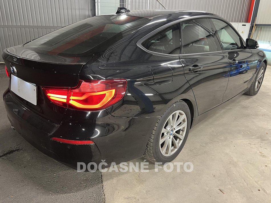 BMW Řada 3 2.0  Gran Turismo 330i xDrive
