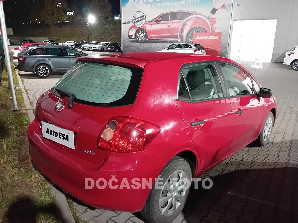 Toyota Auris 1.3 VVT-I 