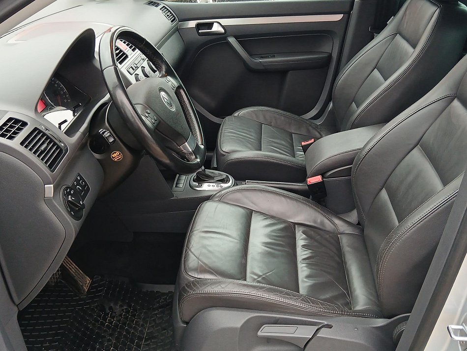 Volkswagen Touran 1.4 TSi Highline