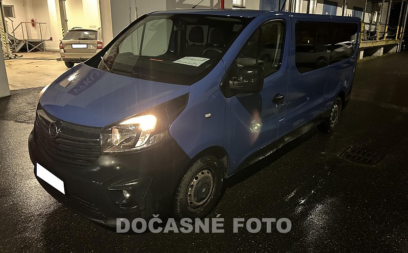 Opel Vivaro 1.6CDTi  9Míst LONG