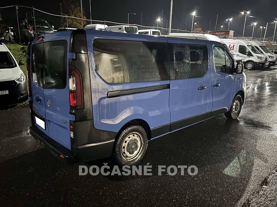 Opel Vivaro 1.6CDTi  9Míst LONG