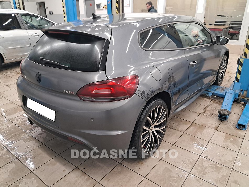 Volkswagen Scirocco 2.0 TSi 