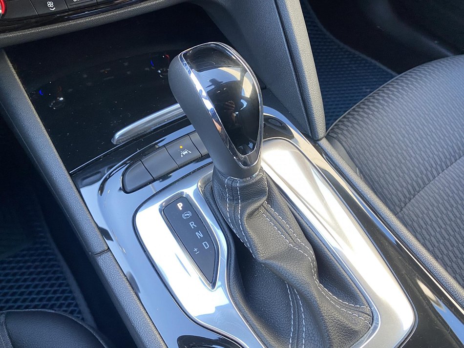 Opel Insignia 2.0 CDTi 