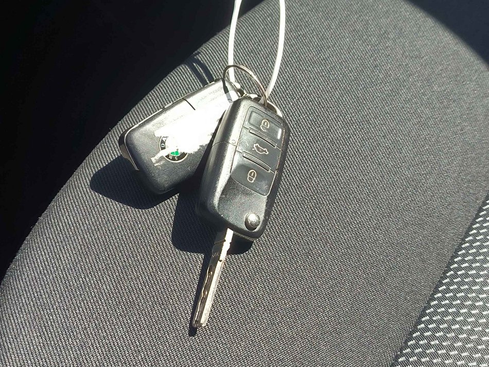 Škoda Octavia II 1.6 MPi Ambiente