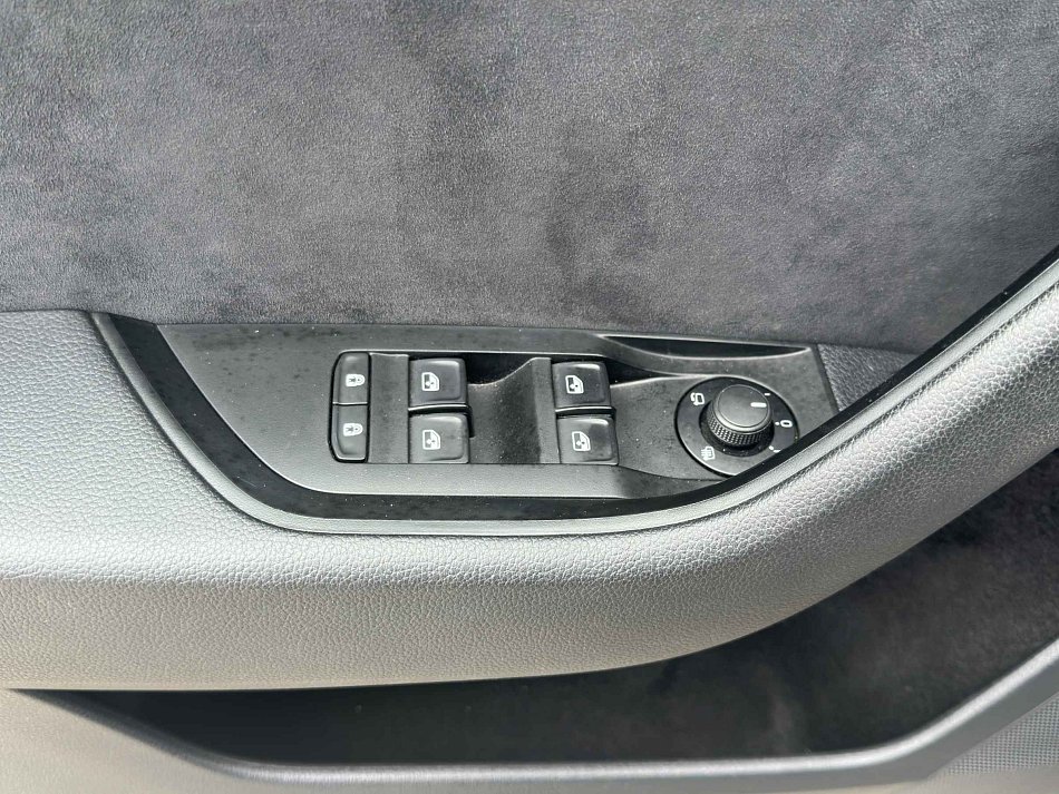 Škoda Superb III 2.0TDi SportLine 4x4