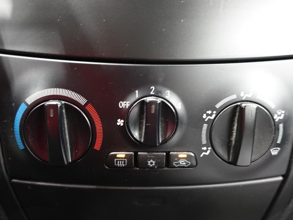 Mitsubishi Space Star 1.3i 